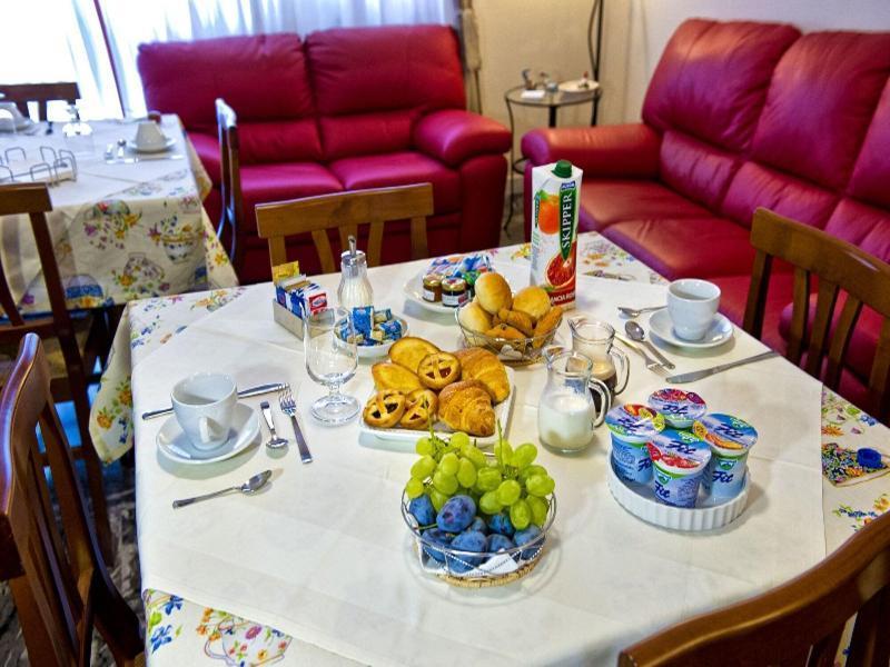 B&B Piazza 300Mila Lecce Buitenkant foto