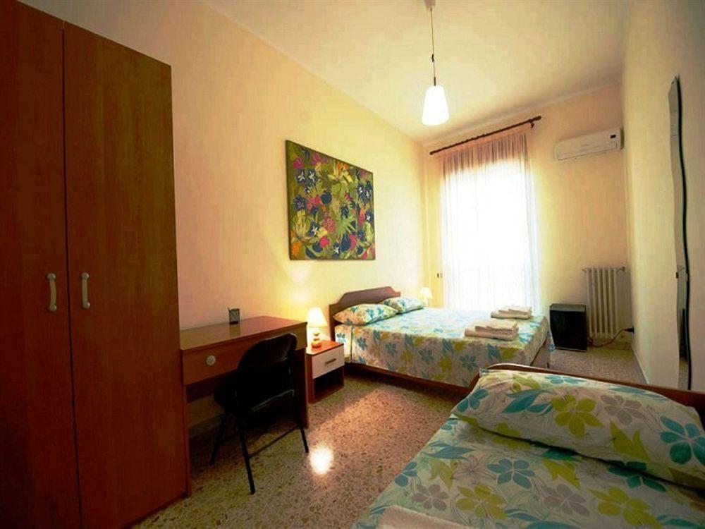 B&B Piazza 300Mila Lecce Buitenkant foto