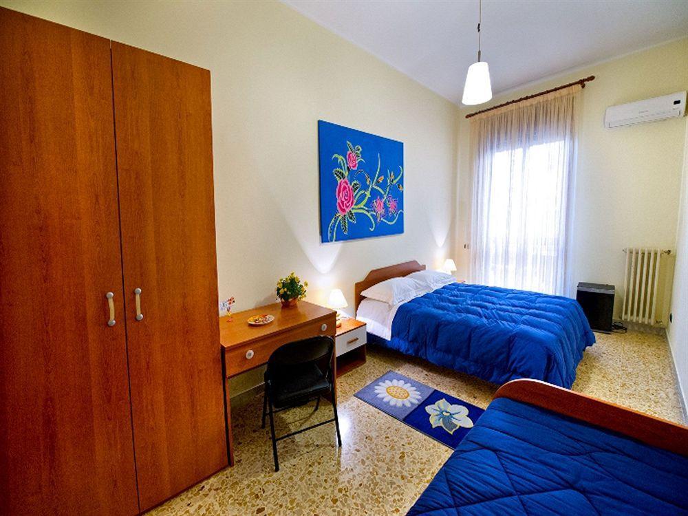 B&B Piazza 300Mila Lecce Buitenkant foto