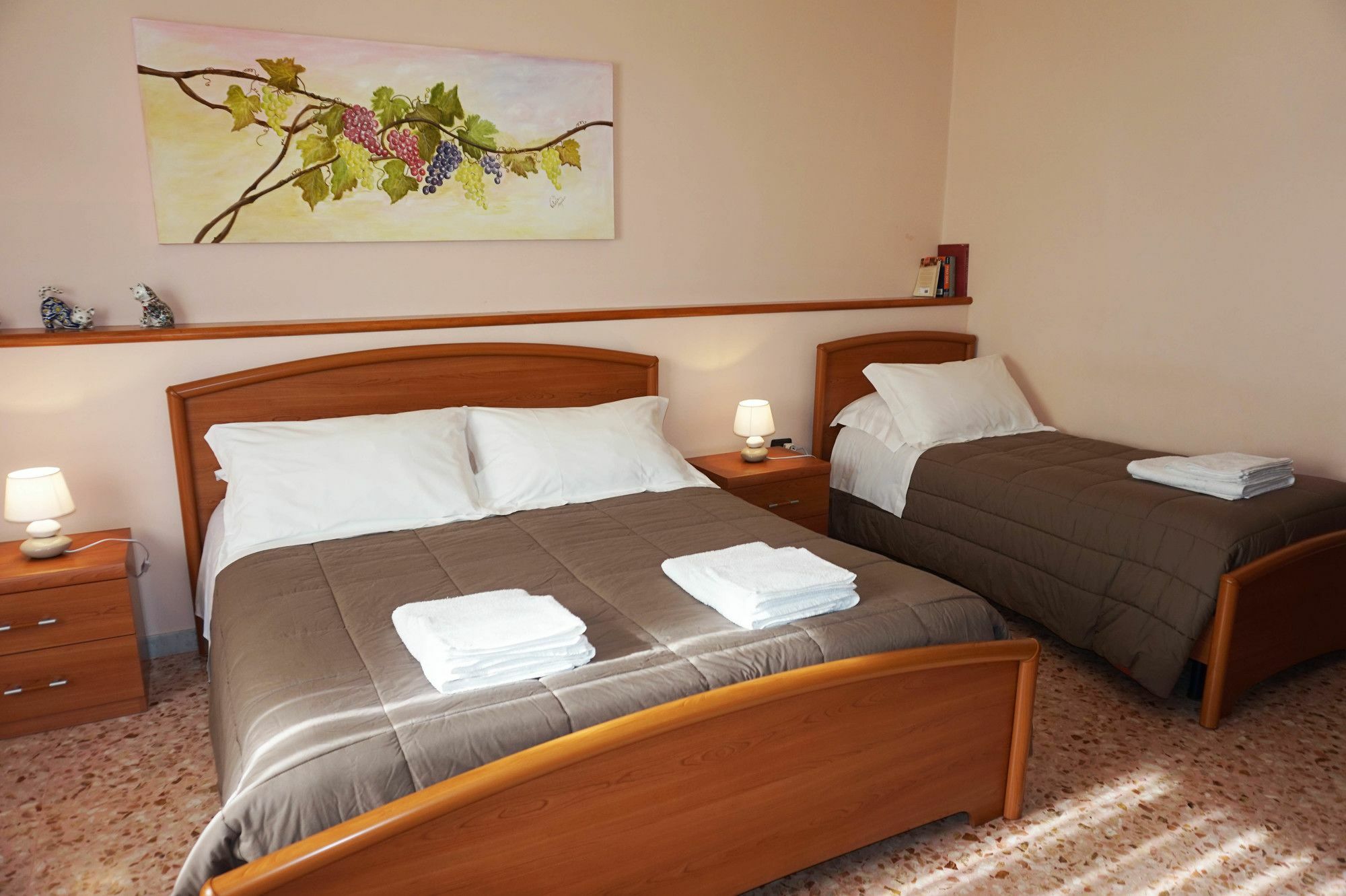 B&B Piazza 300Mila Lecce Buitenkant foto